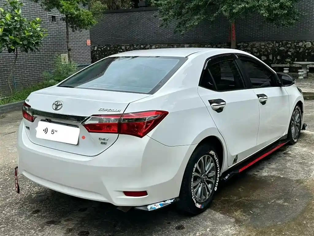 Toyota Corolla 2019 — фото 7