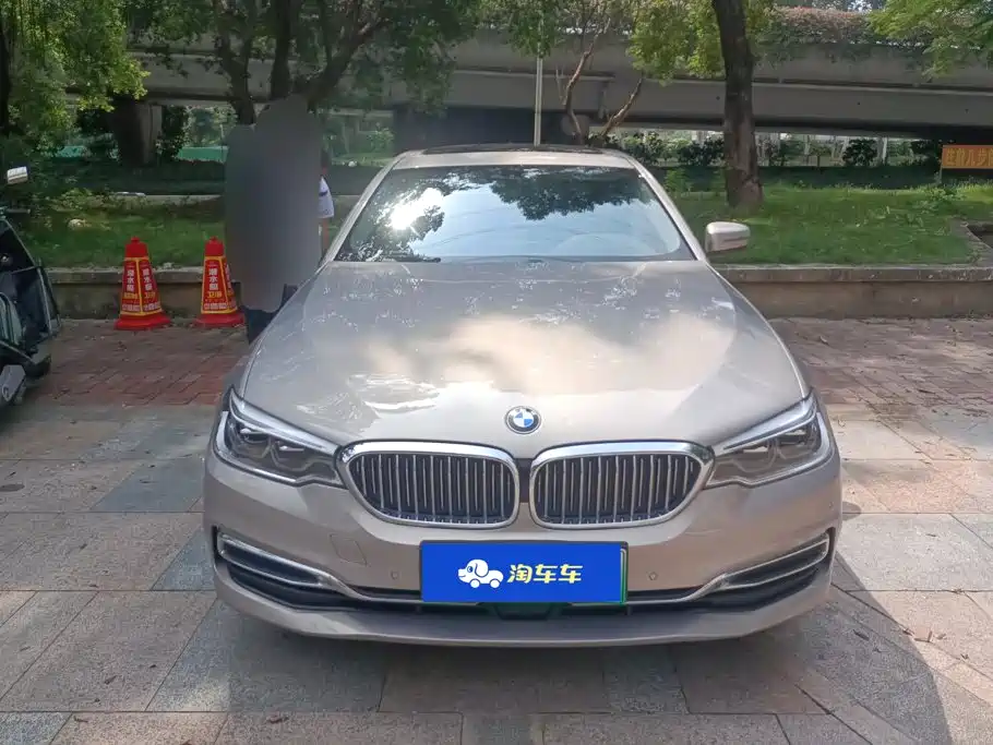 BMW 5 Series New Energy 2020 — фото 2