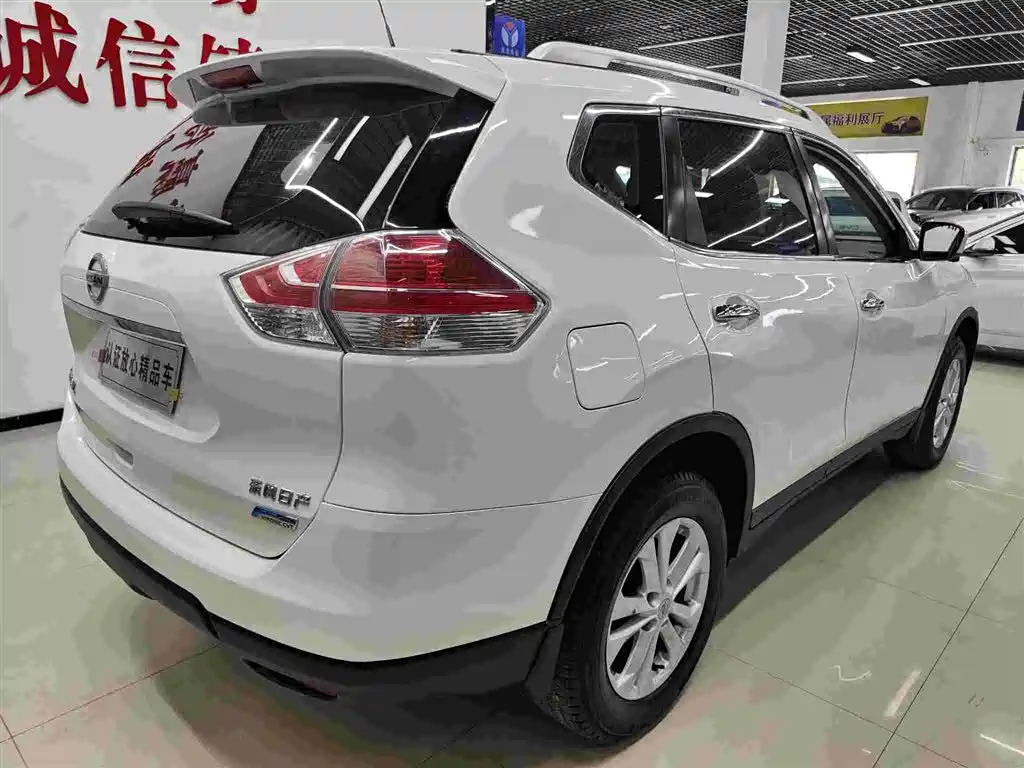 Nissan X-Trail 2015 — фото 4