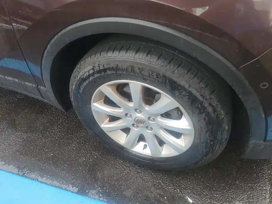 Buick Envision Plus 2019