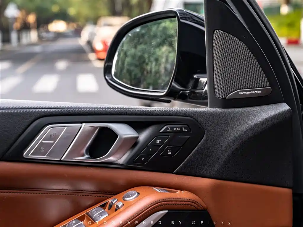 BMW X7 2020 — фото 10