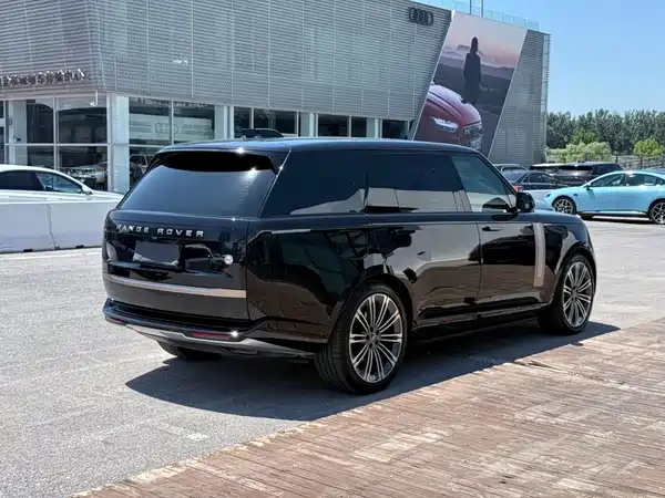 Land Rover Range Rover 2025
