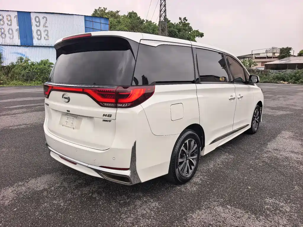 GAC Motor Trumpchi M8 2021 — фото 4