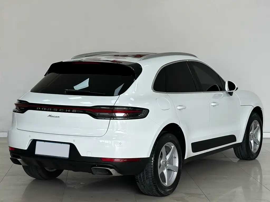 Porsche Macan 2018 — фото 6