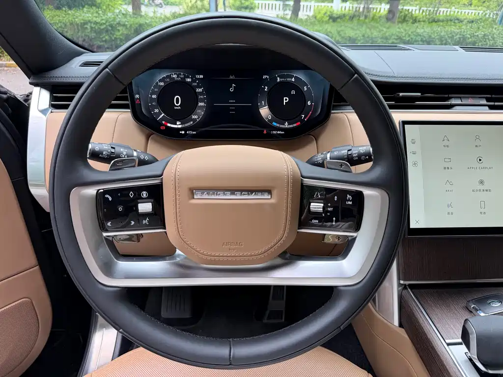Land Rover Range Rover 2025 — фото 10