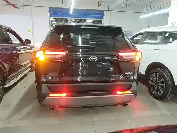 Toyota RAV4 2023