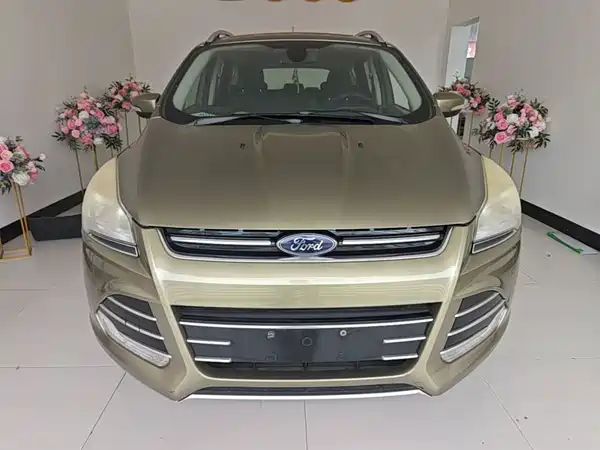 Ford Kuga 2016