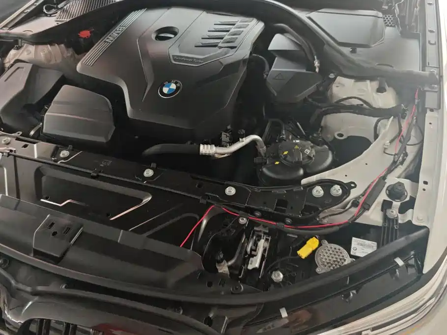 BMW 3 Series 2022 — фото 10
