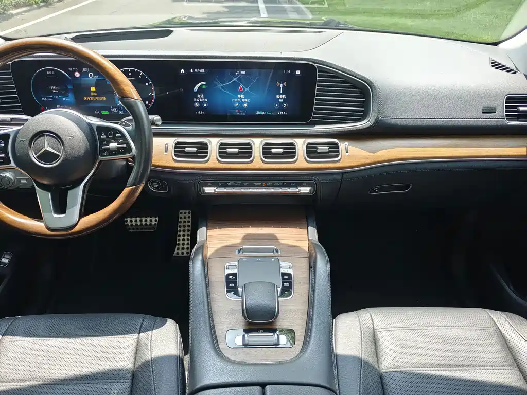 Mercedes-Benz GLS 2020 — фото 15