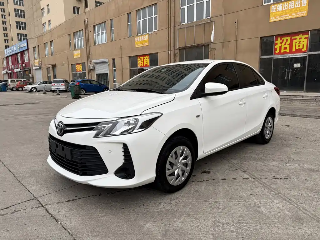 Toyota Vios 2021 — фото 1