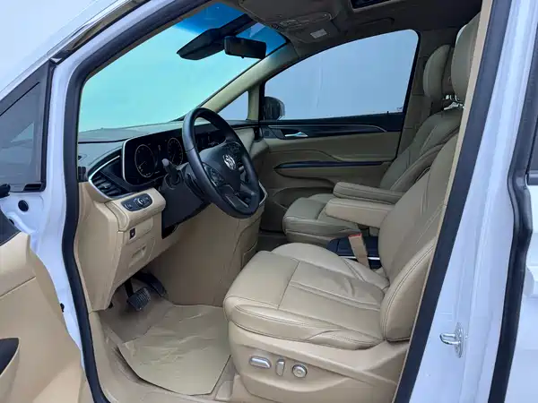 Buick GL8 2021