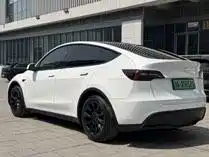 Tesla Model Y 2023 — фото 7