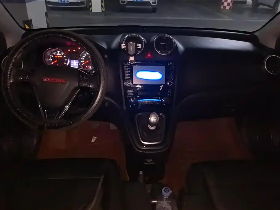 Haval H6 2015 — фото 12