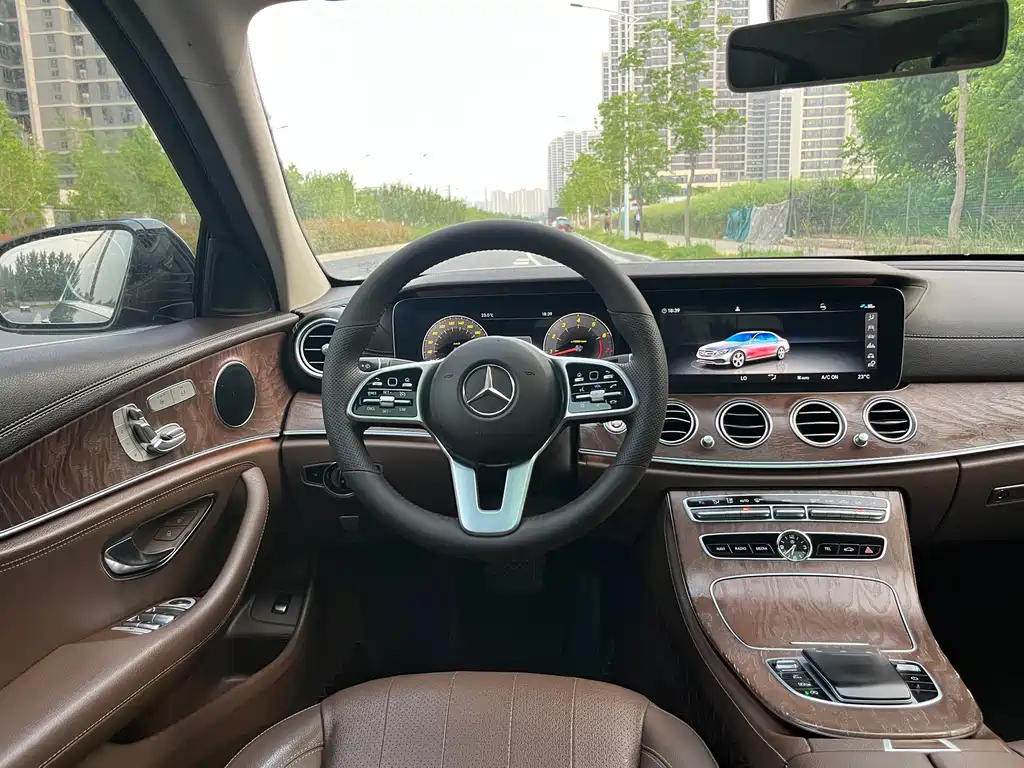 Mercedes-Benz E-Class 2020