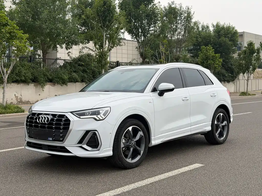 Audi Q3 2023
