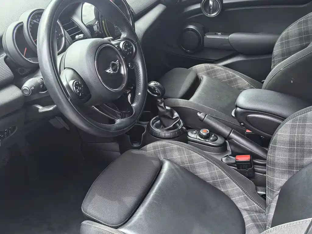 MINI MINI 2017