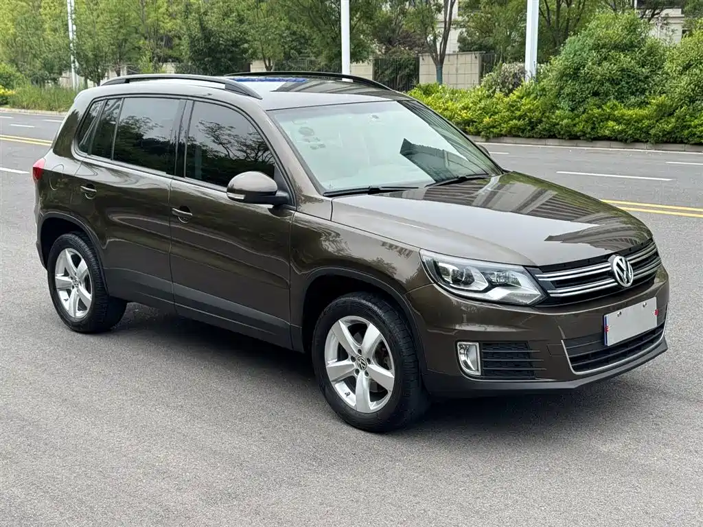 Volkswagen Tiguan 2013 — фото 3