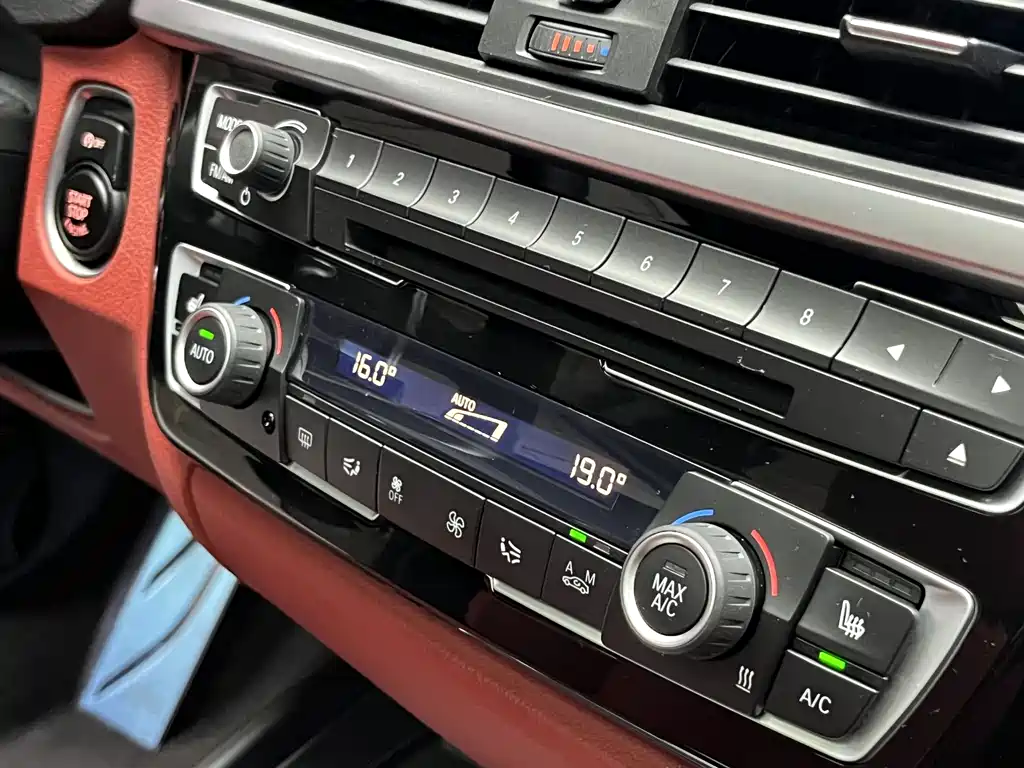 BMW 4 Series 2021 — фото 19