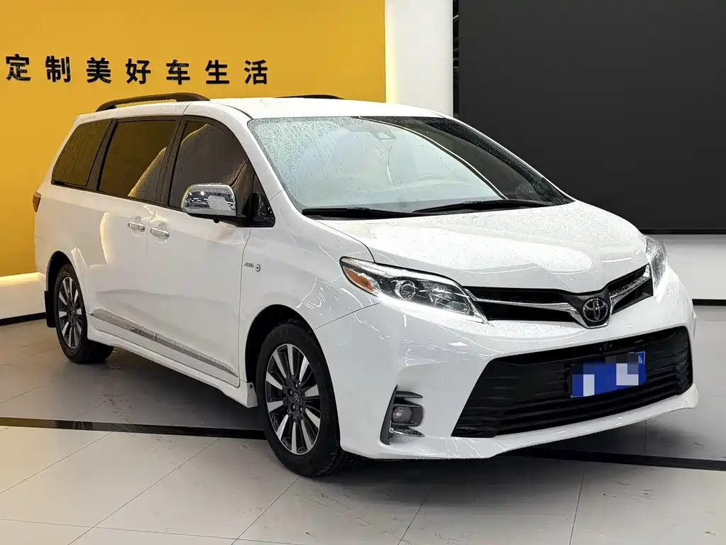 Toyota Sienna 2018