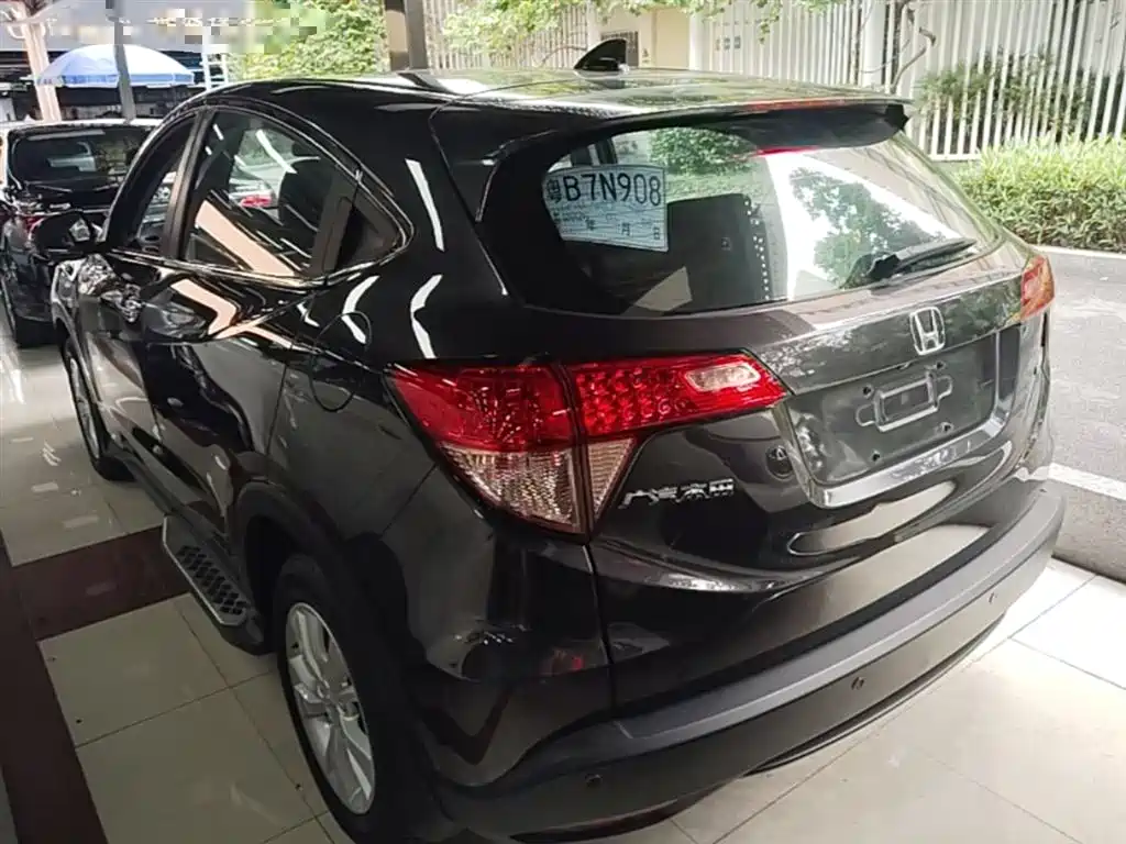 Honda Vezel 2017 — фото 5