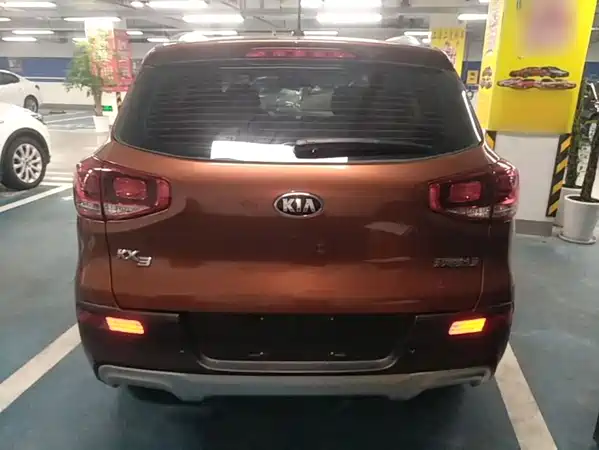 Kia KX3 2016