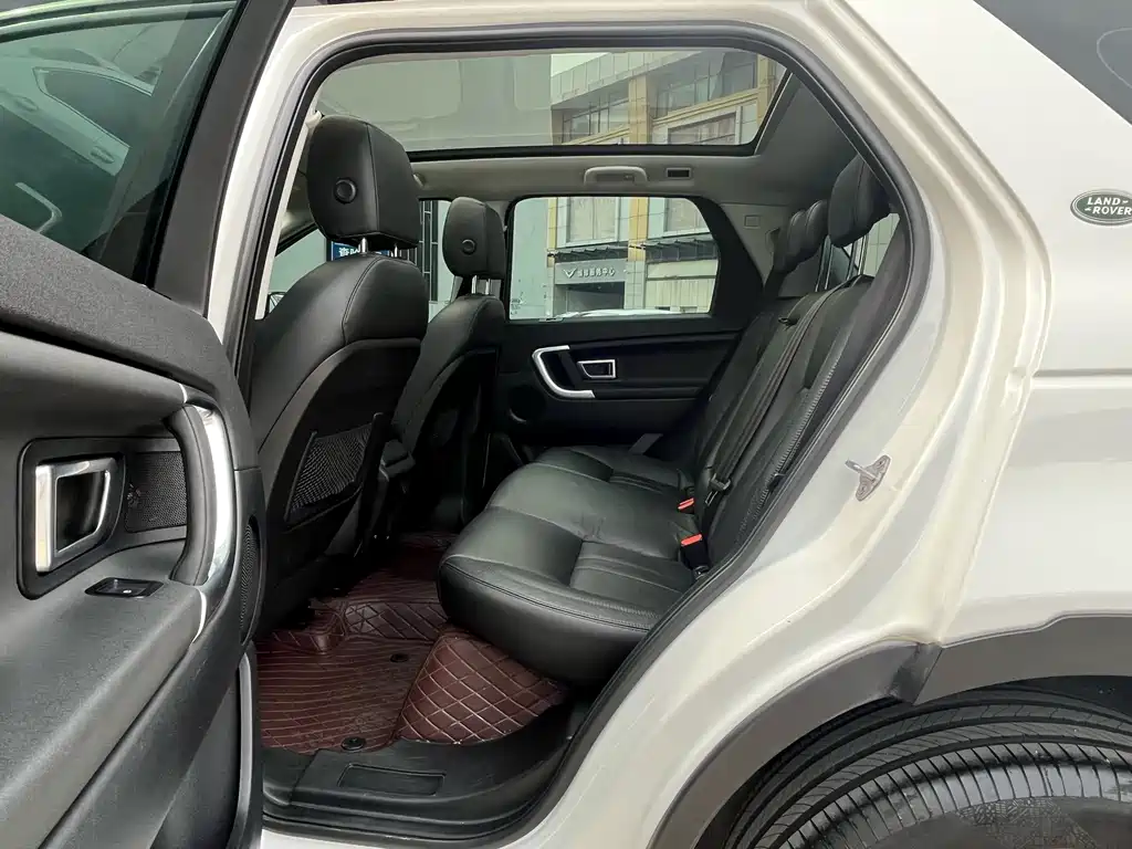 Land Rover Discovery Sport 2018 — фото 13