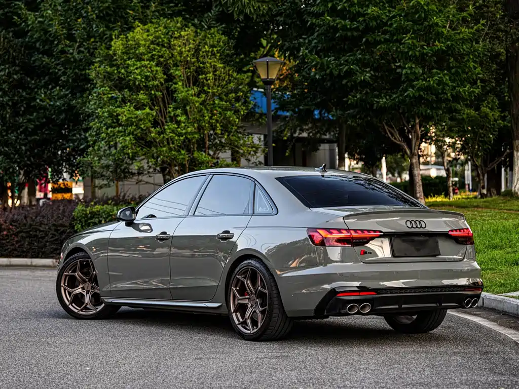 Audi S4 2022 — фото 4