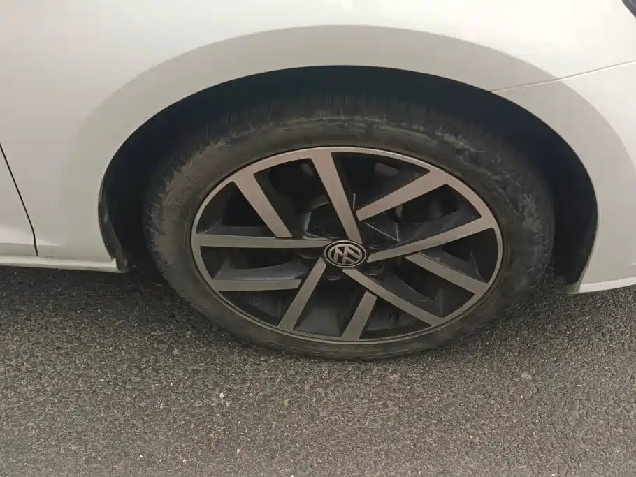 Volkswagen Golf 2020