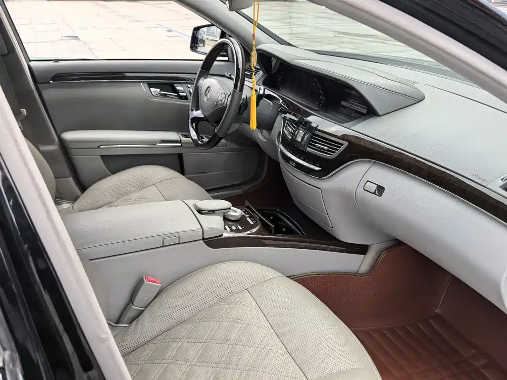 Mercedes-Benz S-Class 2012 — фото 16