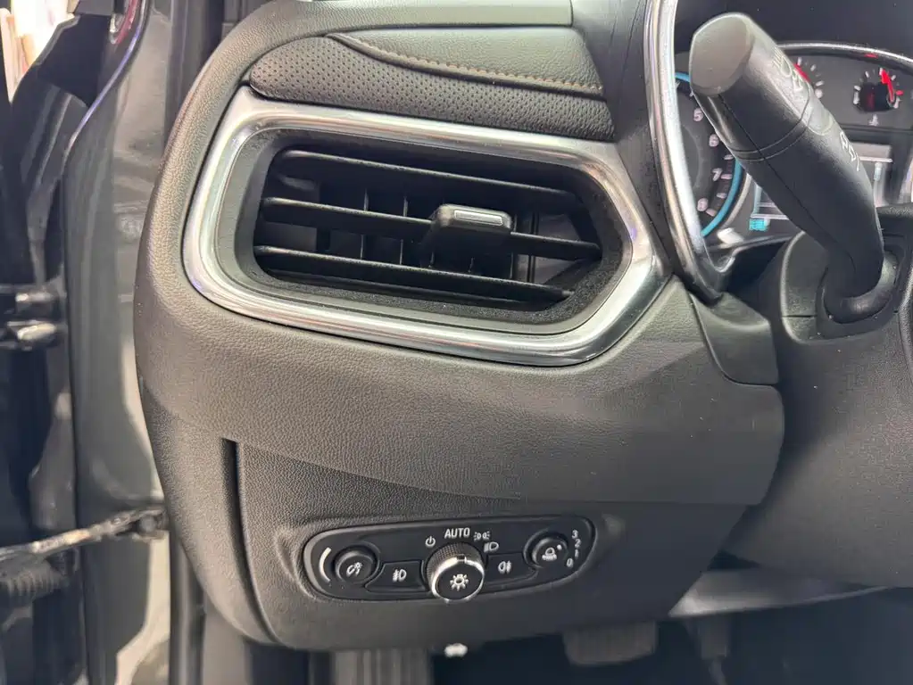 Chevrolet Equinox 2018 — фото 21