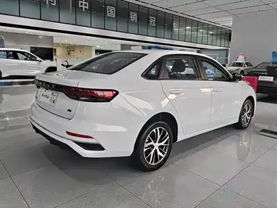 Geely Emgrand 2026