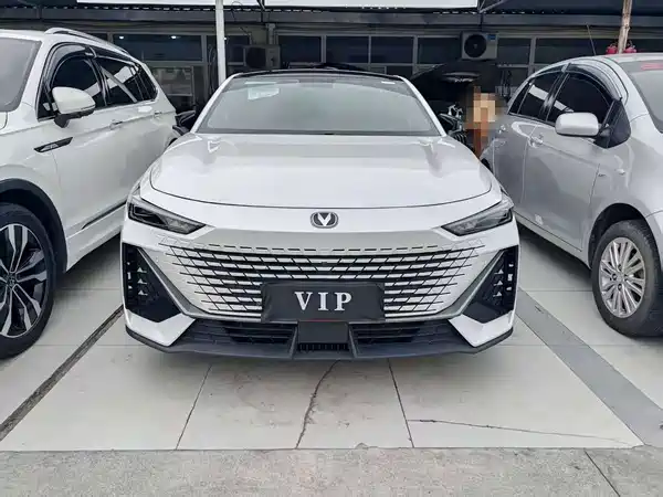 Changan UNI-V 2023