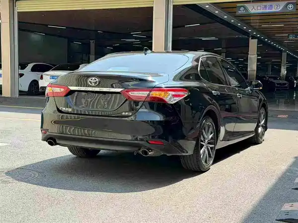 Toyota Camry 2022