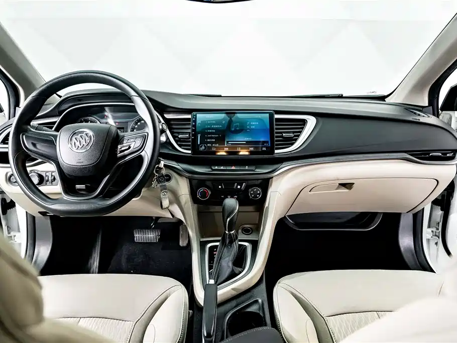 Buick Excelle 2017 — фото 11