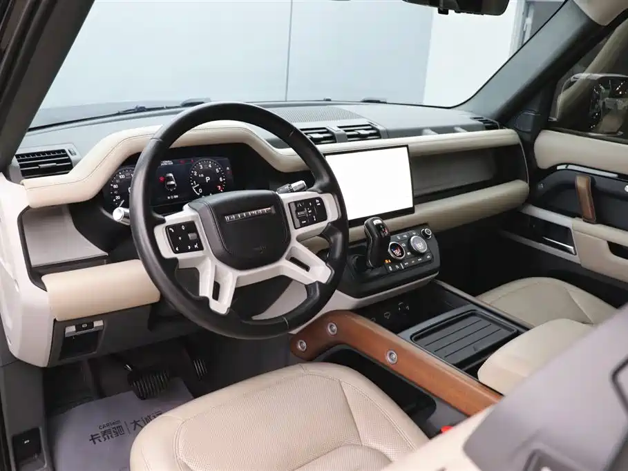 Land Rover Defender 2022 — фото 14