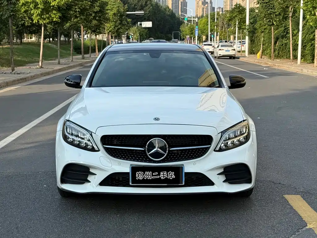 Mercedes-Benz C-Class 2020