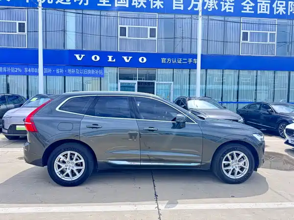 Volvo XC60 2021