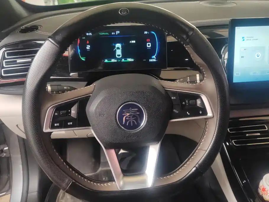 BYD Qin PLUS 2023 — фото 15
