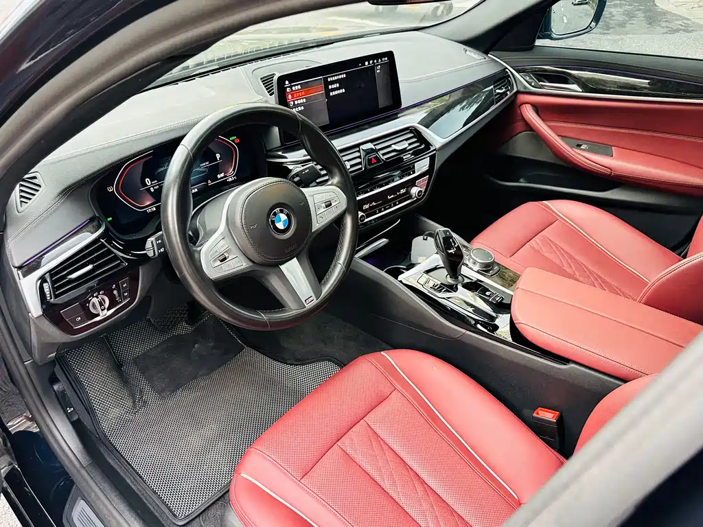 BMW 5 Series 2023