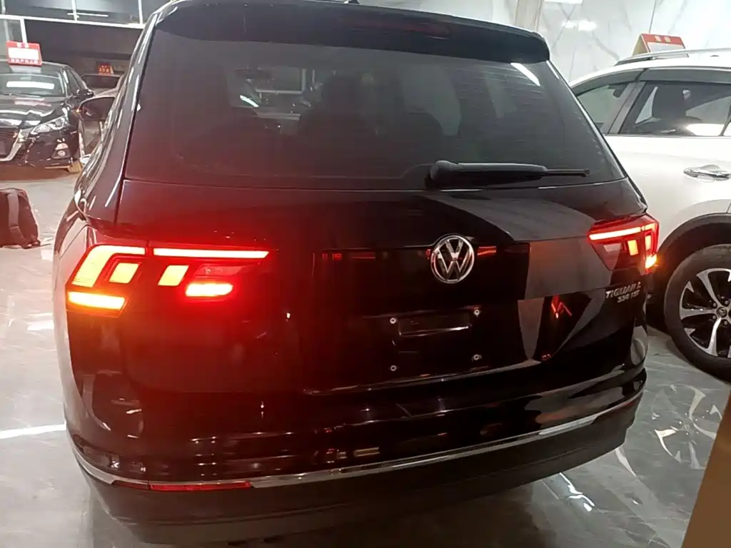Volkswagen Tiguan L 2020