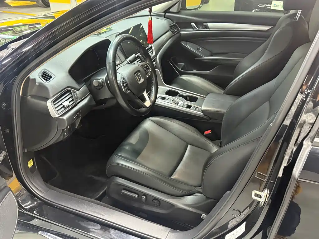 Honda Accord 2023 — фото 13