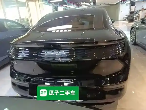 Zeekr 007 2024
