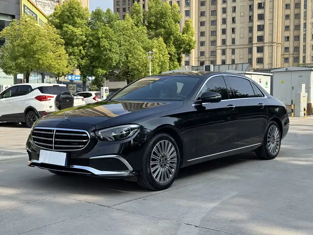 Mercedes-Benz E-Class 2020 — фото 1