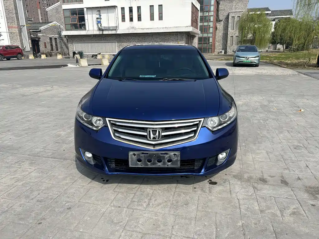 Honda Spirior 2010 — фото 2