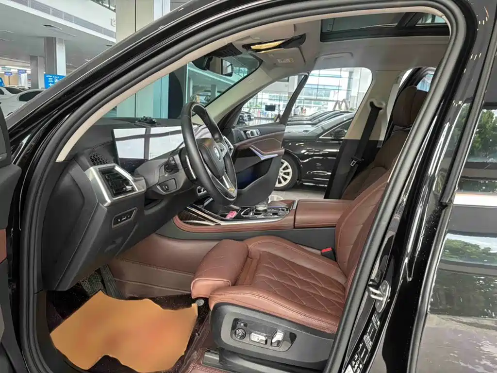 BMW X7 2023 — фото 16