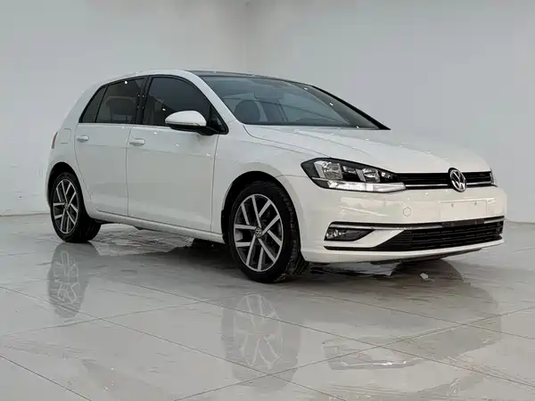 Volkswagen Golf 2020