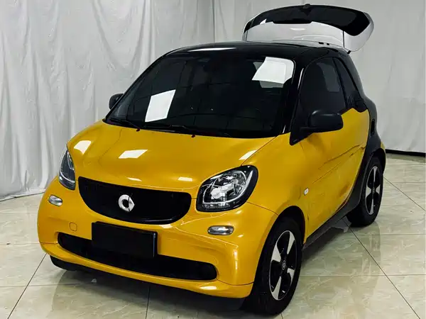 smart fortwo 2018