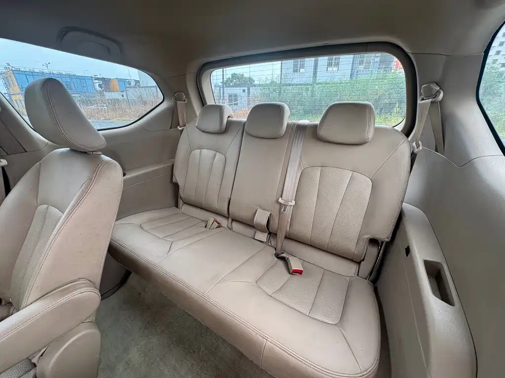 Baojun 730 2016
