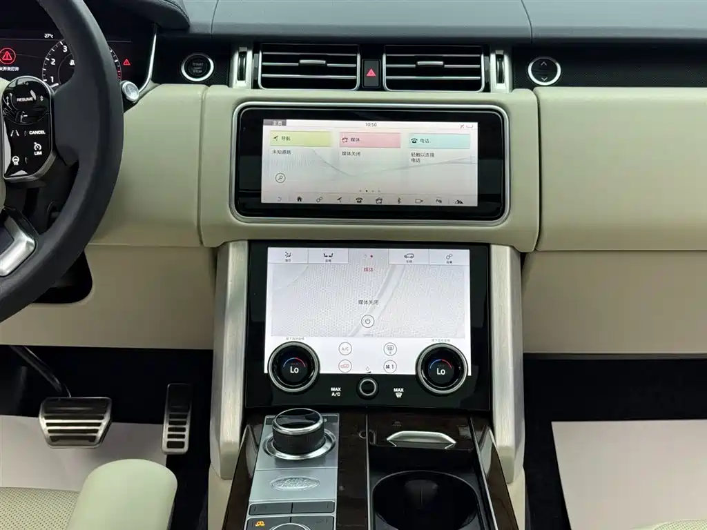 Land Rover Range Rover 2021 — фото 10