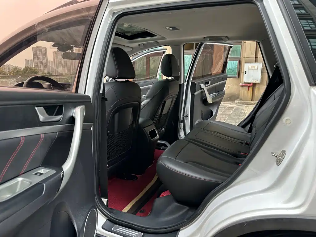 Haval H6 2015 — фото 10